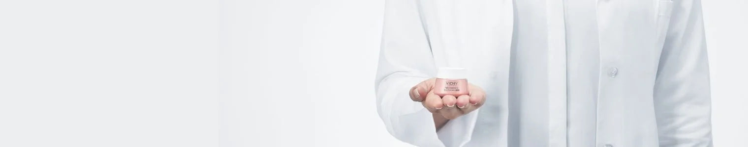 VICHY person i kittel