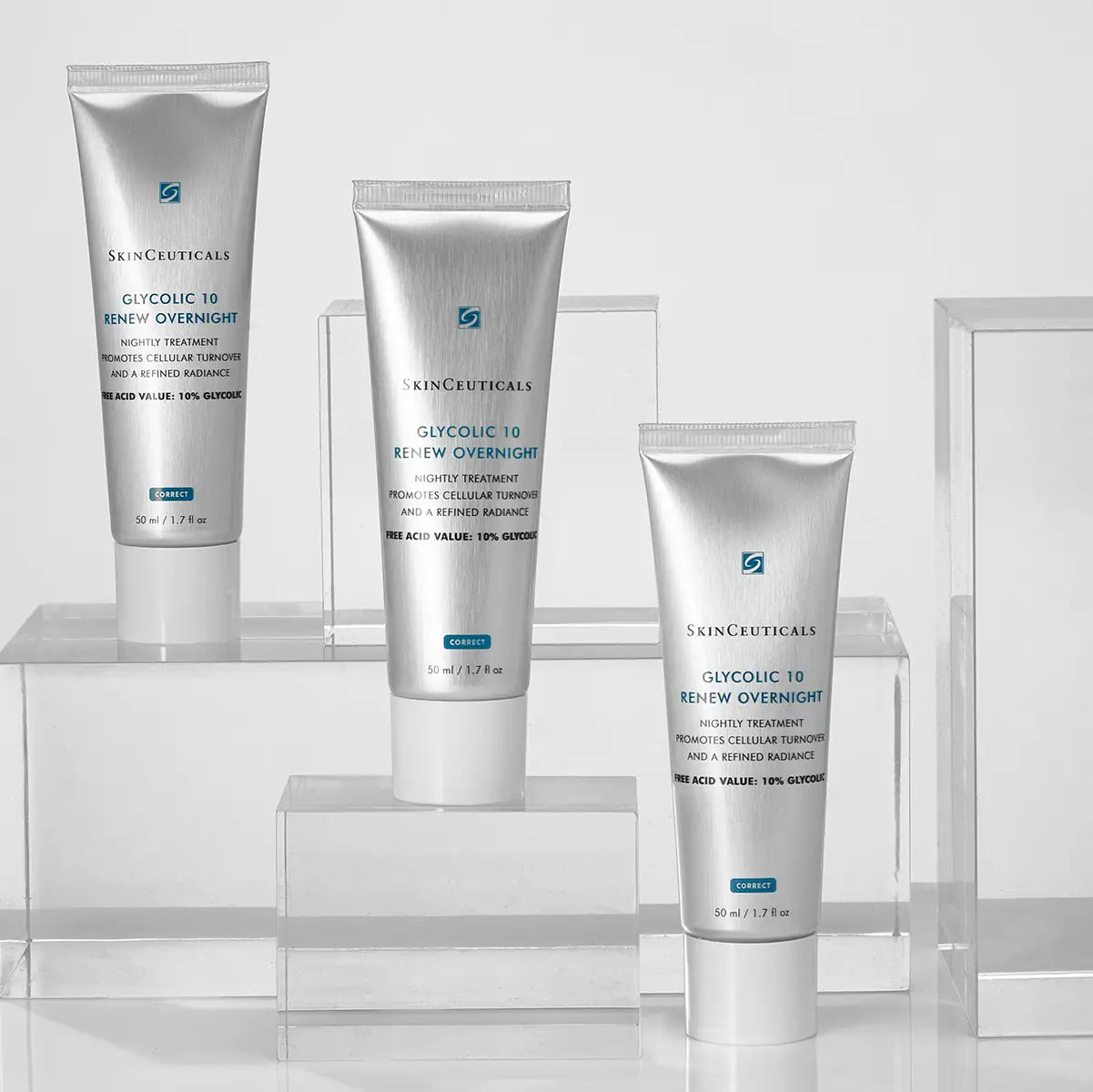 SkinCeuticals Glycolic 10 Renew Overnight, Familie på glasbaggrund